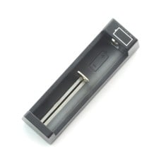 18650 Battery Charger - XTAR MC1 + 
