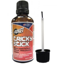 DELUXE MATERIALS universal adhesive
