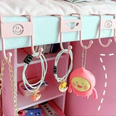 Double door hanger with a pattern - white - hook hanging on the door