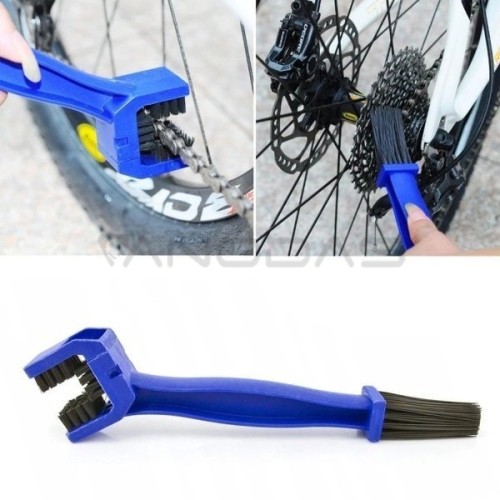 Brush for cleaning bicycle and motorcycle chains - blue  Brush for cleaning bicycle and motorcycle chains - blue