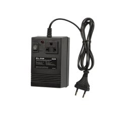 Voltage converter from 230V to 110V 100W