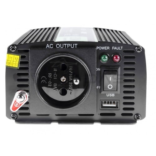 Green Cell Voltage Car Inverter 12V to 230V 300W