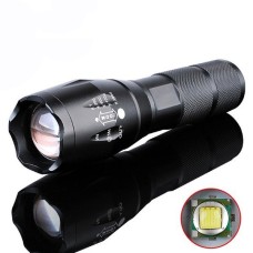 Police Tactical Flashlight - LED CREE XM-L T6 - ZOOM