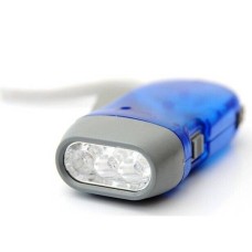 Dynamo flashlight - 3 LEDs - manual charging